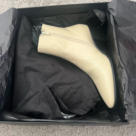 Saint Laurent cream boots 44 - Picture 1 of 3